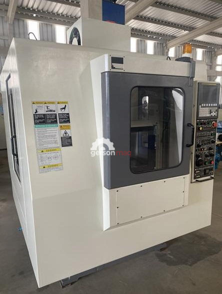 CENTRO DE USINAGEM DUPLO PALLET HYUNDAI KV-25P ANO 2009 REFORMADO