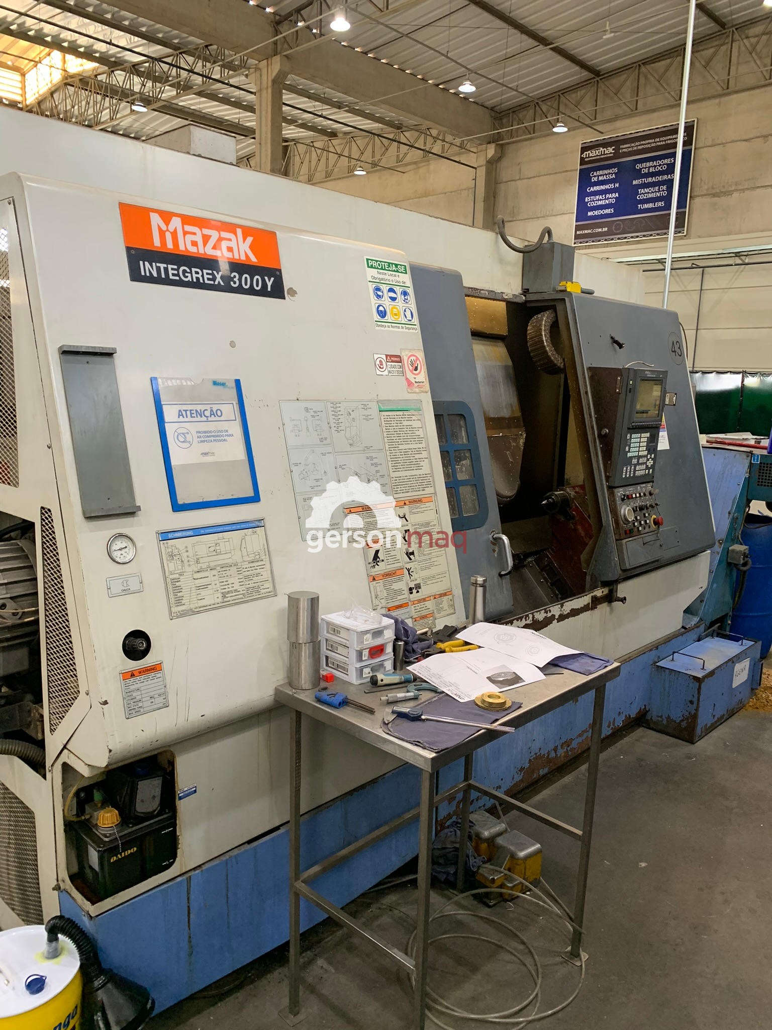 CENTRO DE TORNEAMENTO MAZAK INTEGREX 300Y ano 2000