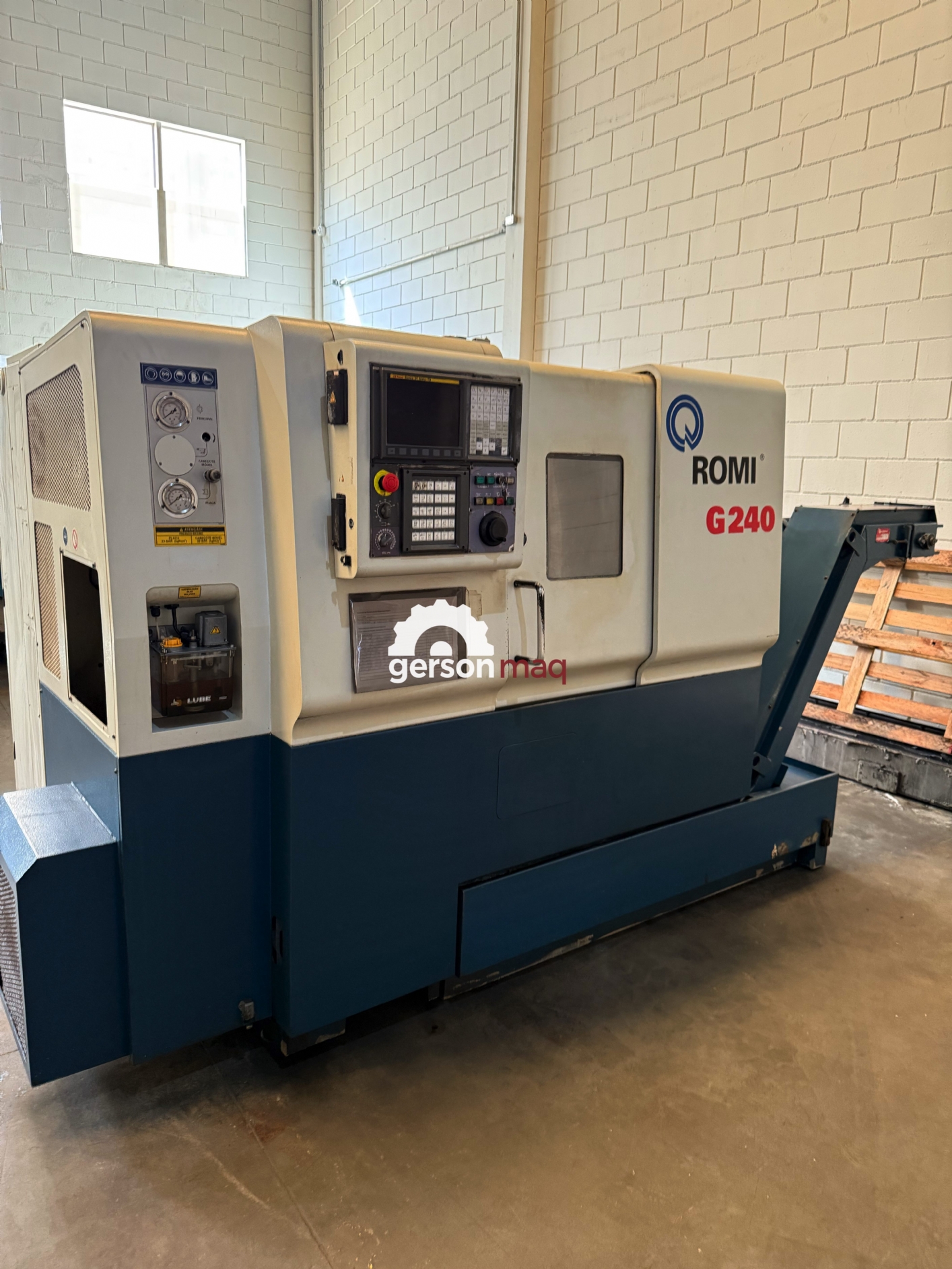 TORNO CNC ROMI G240 ANO 2006 - COM PINCA